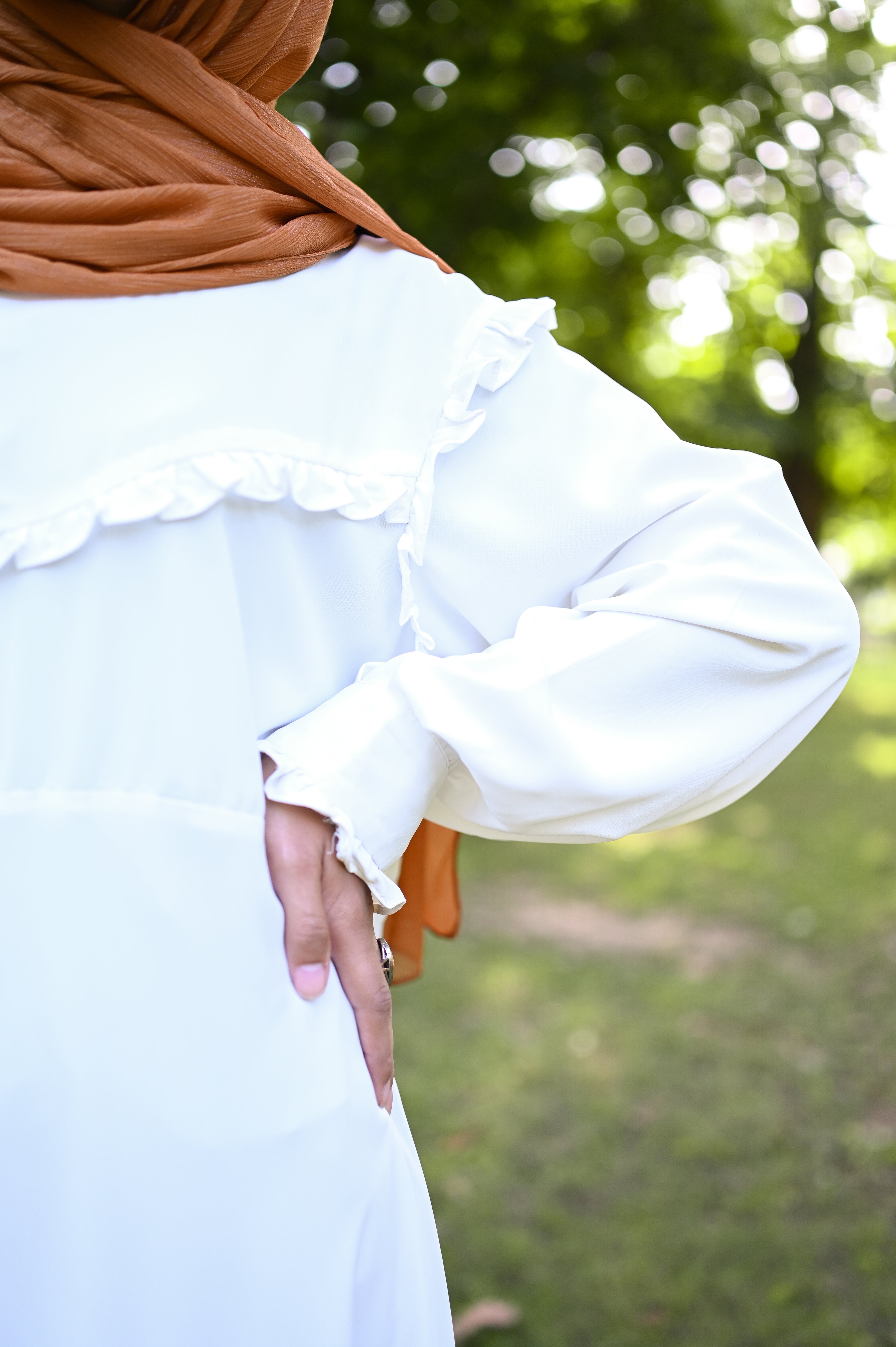 White Umbrella Bottom Abaya