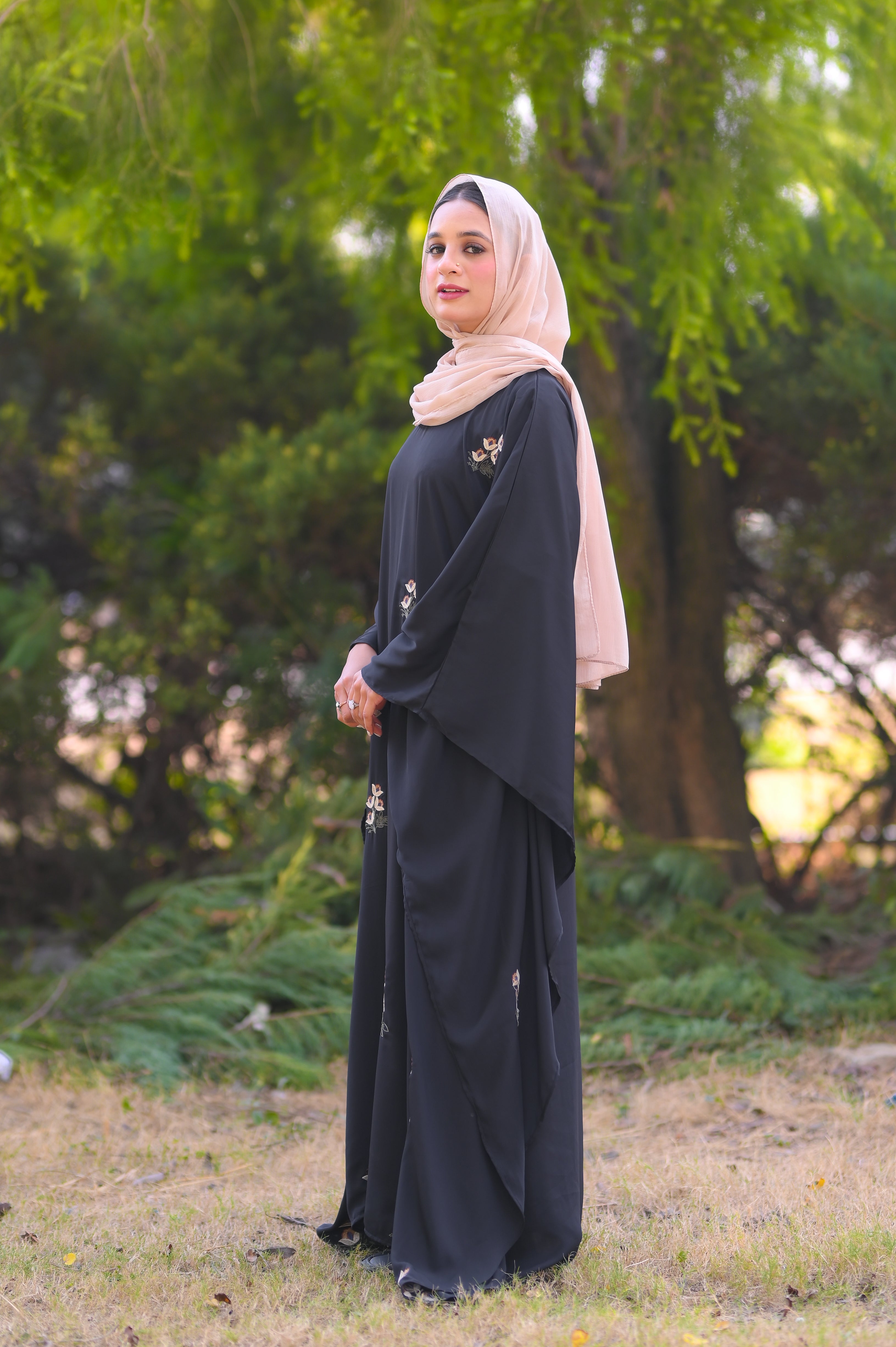 Zeenah Black Bloom Kaftan