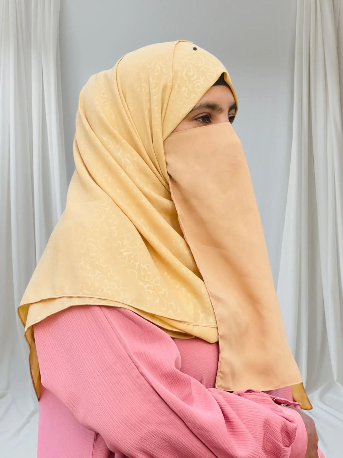 Double Georgette Beige Textured Hijab