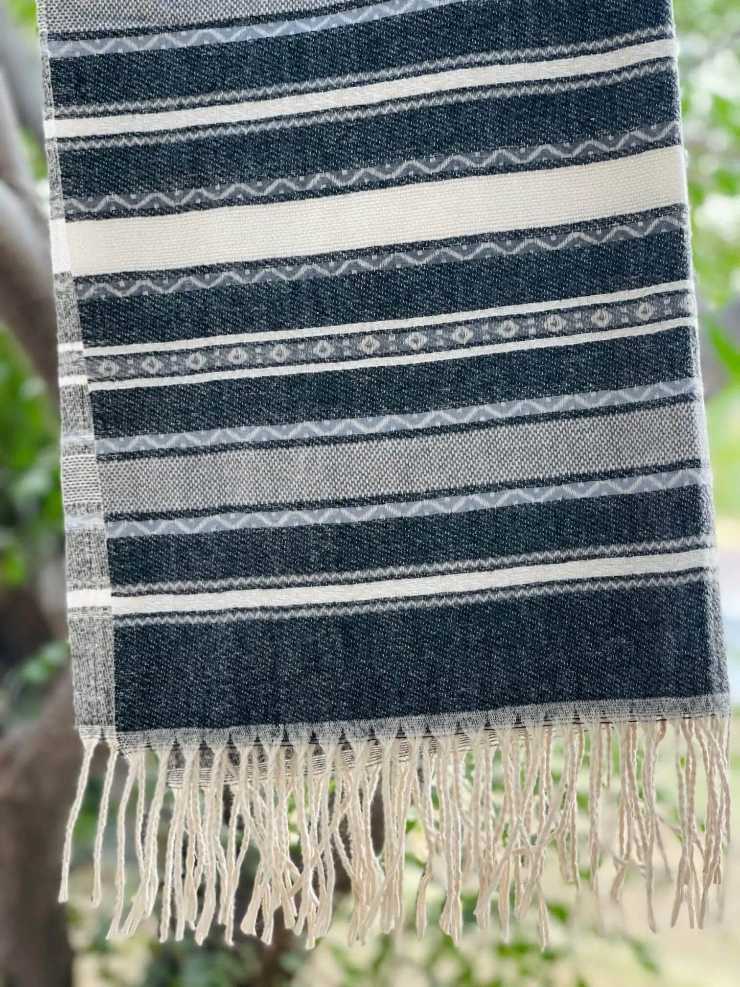 Black Lining Cashmere Wool Hijab