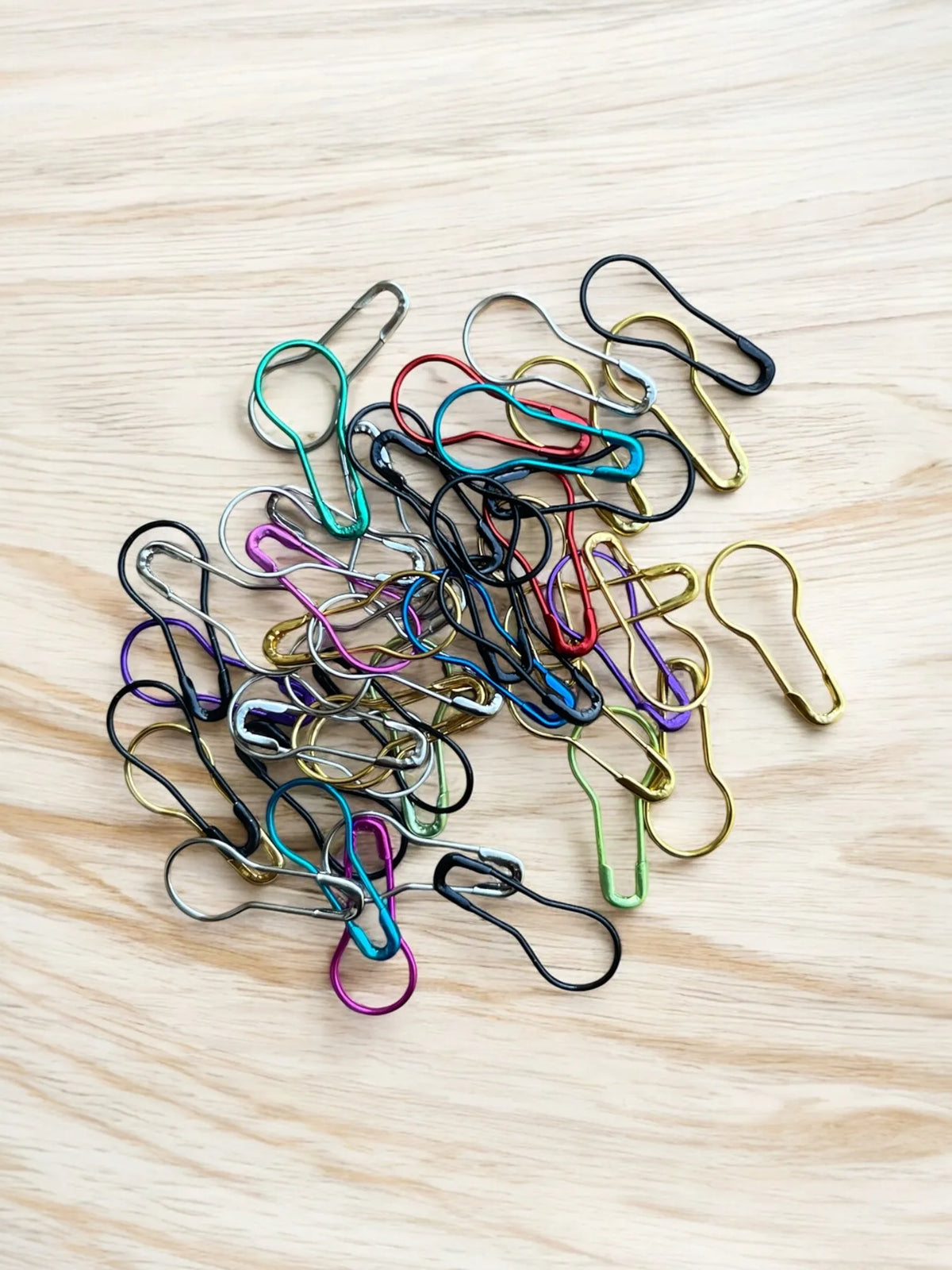 Coil Less Hijab Pin - Multi